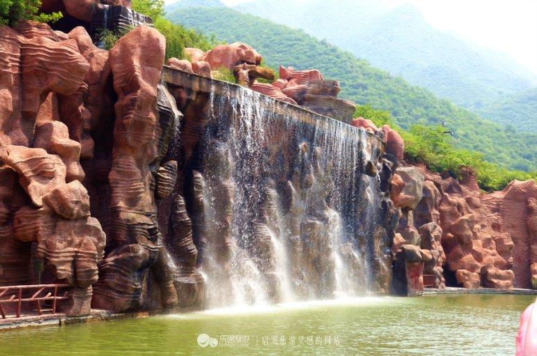 “速冻天”蔬菜保供车辆挂着冰柱开进上海
